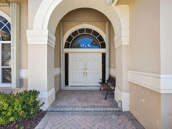 4th image of 65 Cayman Place