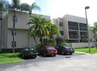 10525 SW 112th Ave APT 105, Miami, FL 33176