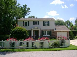 41 Farmfield Ave, Charleston, SC 29407