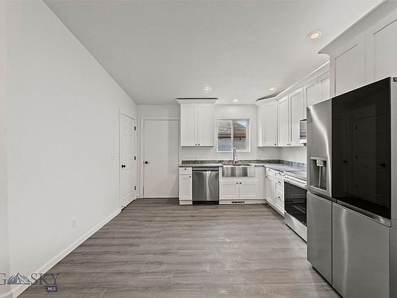 3rd image of 524 N M St #A-b