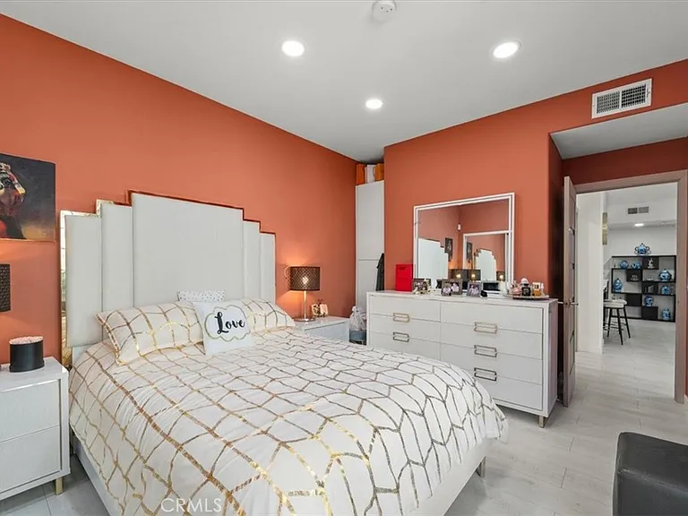17809 Halsted St #117 — Photo 16