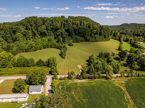 4th image of 6850 State Highway 698