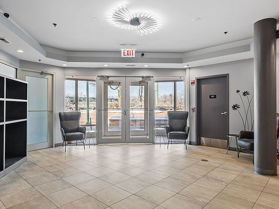 2nd image of 400 Village Cir #207