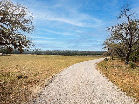 3rd image of 2991 Old San Antonio Rd