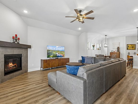 4th image of 1500 Shetland Rd