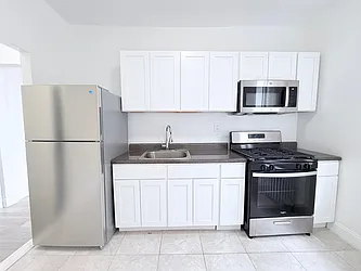 71 Lexington Avenue, #5