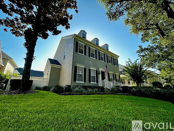 4th image of 407 Iris St