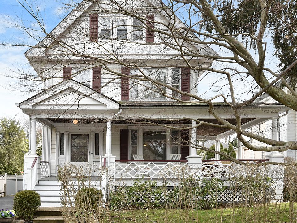 1st image of 15 Forest Park Ave