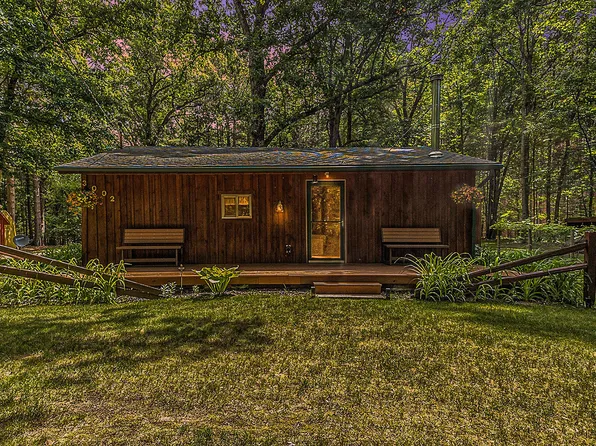 3002 S Corral Creek Trl, Custer, MI 49405