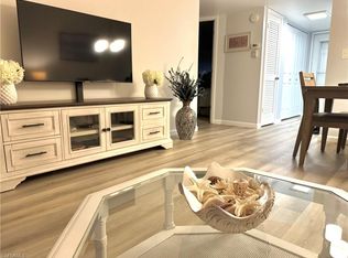 200 Forest Lakes Blvd APT 204, Naples, FL 34105