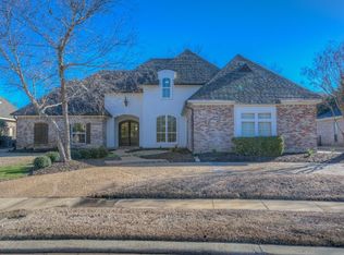 321 Autumn Ridge Dr, Bossier City, LA 71111