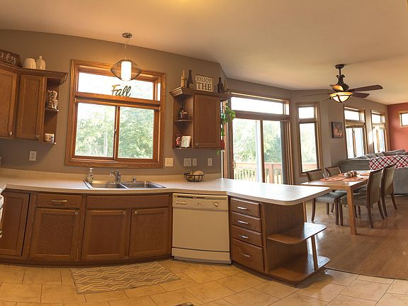 4th image of N163W19757 Riverview Dr