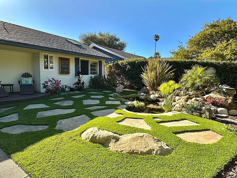 429 Daytona Dr — Photo 11
