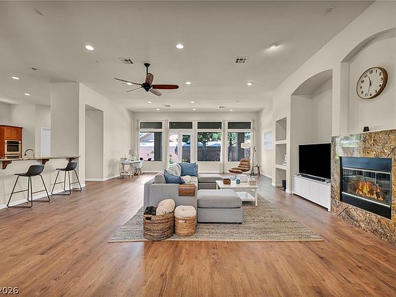 2nd image of 4528 Velvet Crest Ln