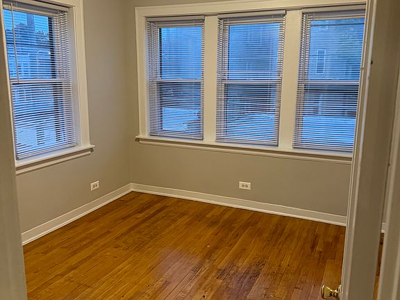 2nd image of 6242 N Washtenaw Ave APT 2