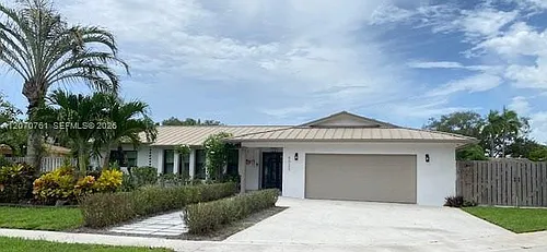 6020 SW 17th Ct Photo 1