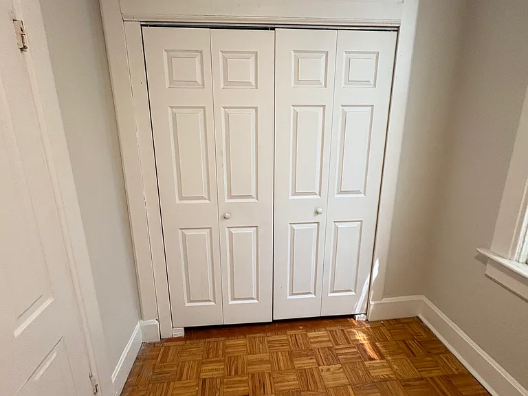 1113 W Wellington Ave #1 — Photo 12