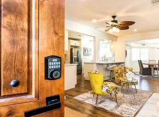 4686 Edgewood Pl, Riverside, CA 92506