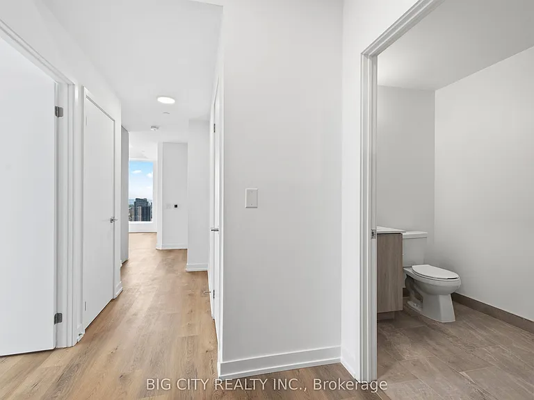 395 Square One Dr #3304 — Photo 8