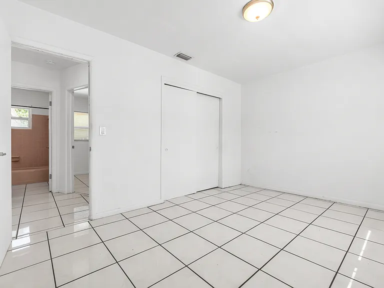 311 N Arcadia Ave #311 — Photo 8
