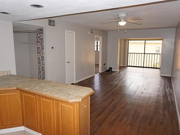 3rd image of 12900 Vonn Rd APT B201