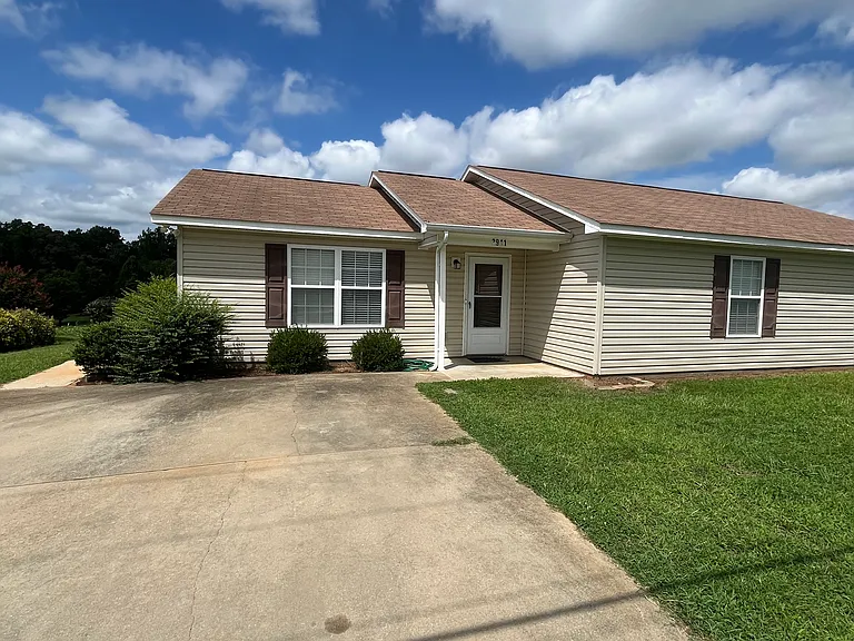 3941 Greenpond Rd — Photo 1