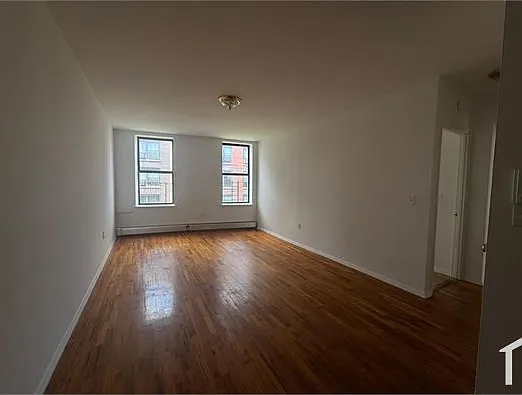 1348 Sheridan Ave #6D — Photo 8