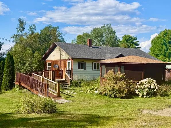 195 Estes Avenue, Palmyra, ME 04965