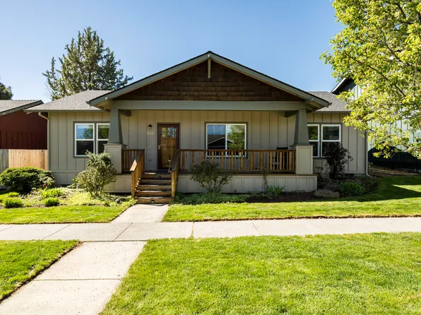 20627 Jayhawk Ln, Bend, OR 97702