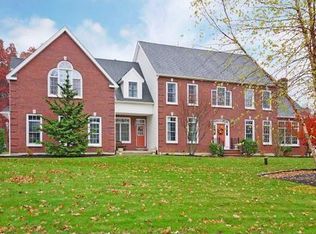 3 Settlers Rd, Shrewsbury, MA 01545