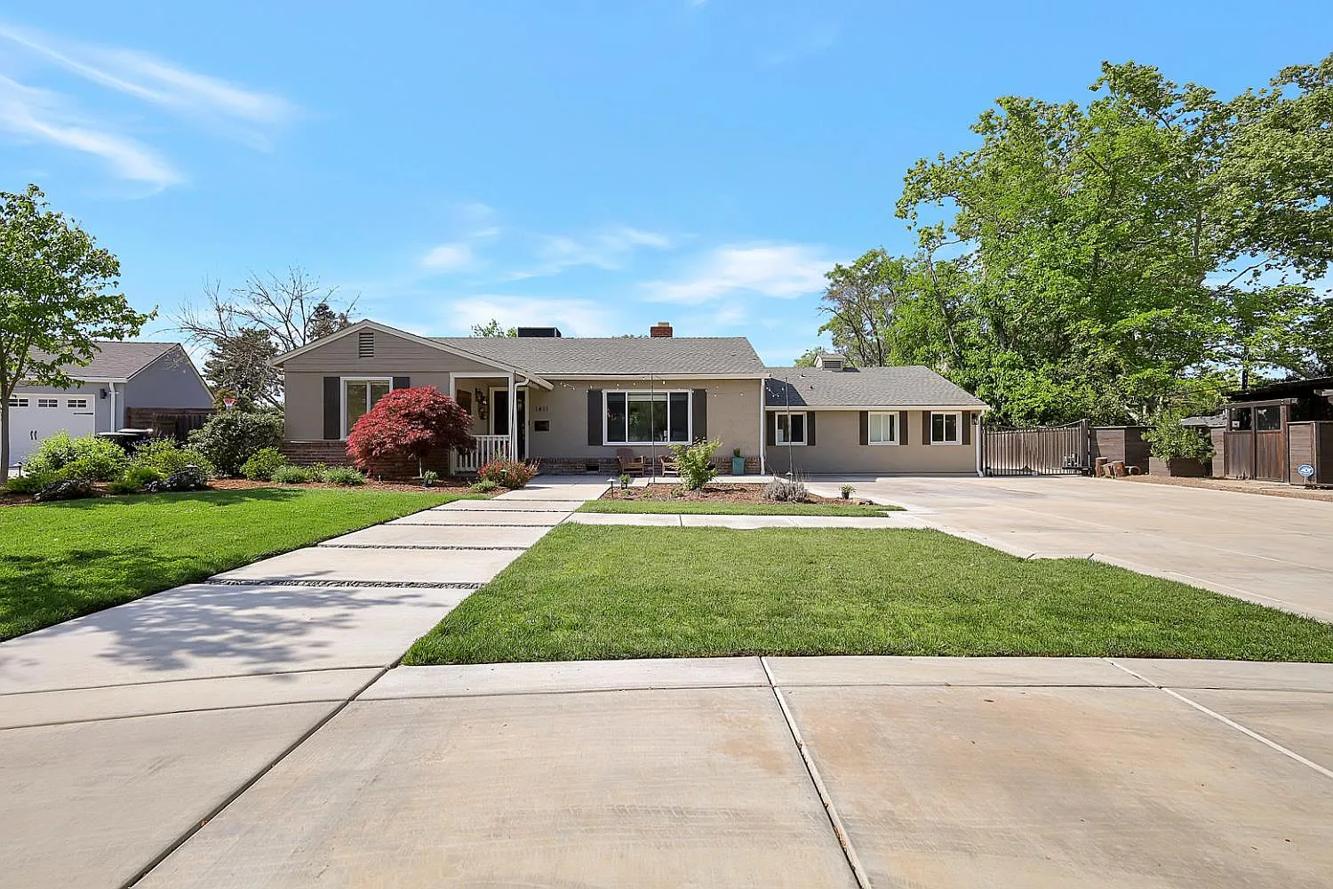 1411 Las Salinas Way photo 1