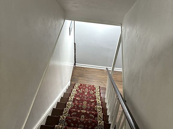 4th image of 4374 Sheldon Dr