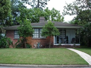 1063 S Shores Rd, Jacksonville, FL 32207