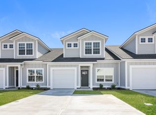 1202 Walker Point Way, Brunswick, GA 31525