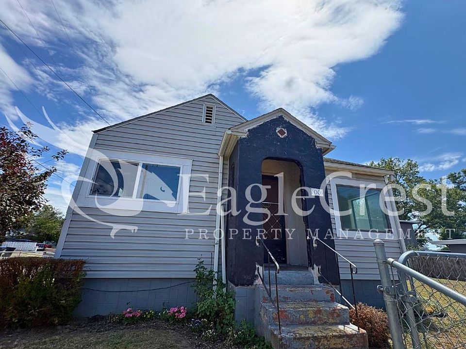 1st image of 1001 W Chestnut St