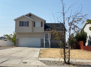 599 N Janelle Cove Way, Tooele, UT 84074