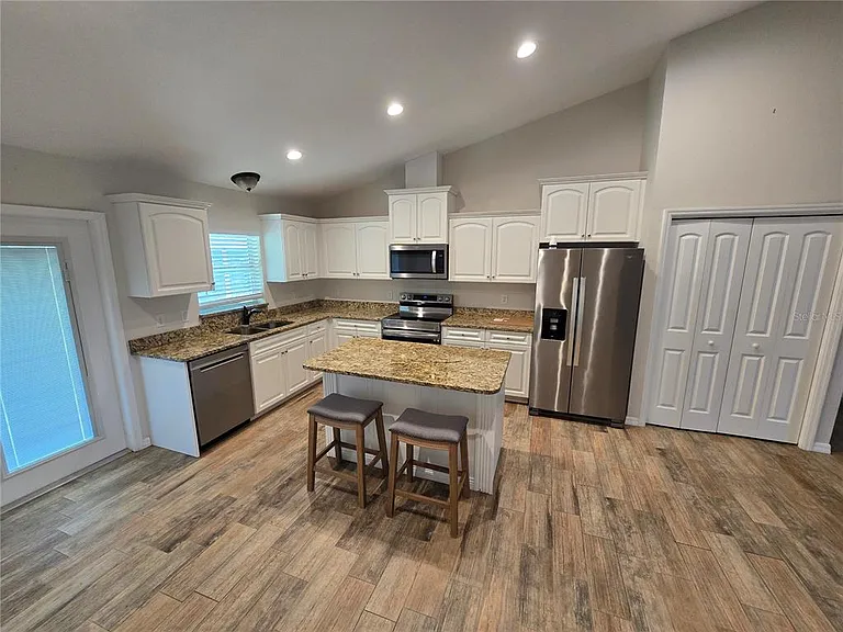 7182 SW Bird Rd — Photo 5