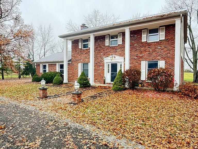 5818 N Fortville Pike — Photo 1