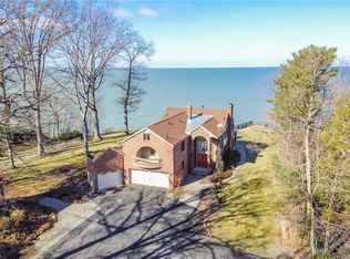 25120 Lake Rd, Bay Village, OH 44140