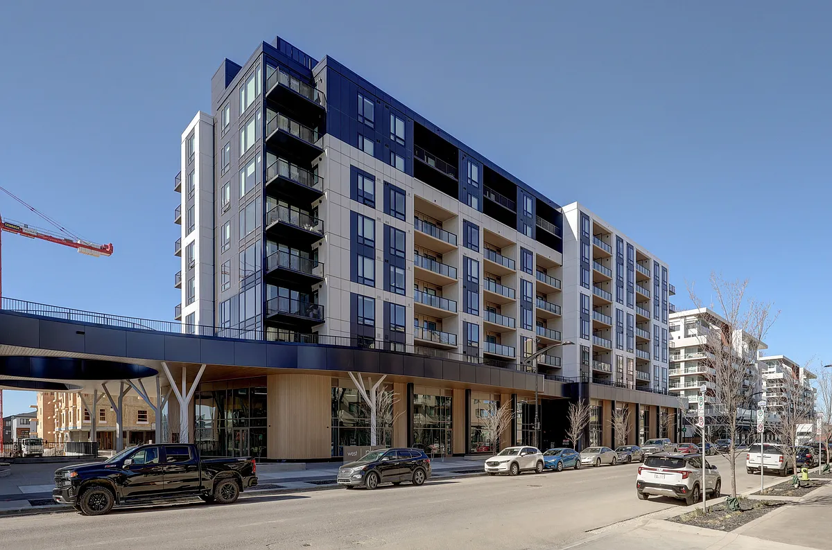 Building Photo - 8375 Broadcast Ave SW #603