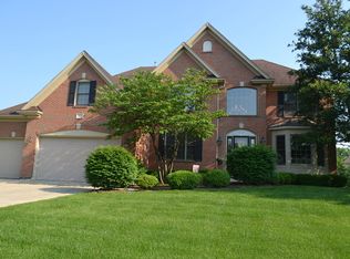 711 Marston Ave, Glen Ellyn, IL 60137