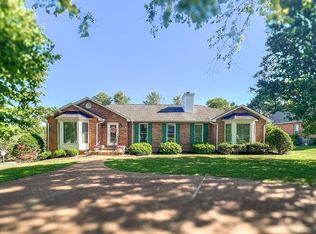 985 Walton Trl, Cookeville, TN 38501