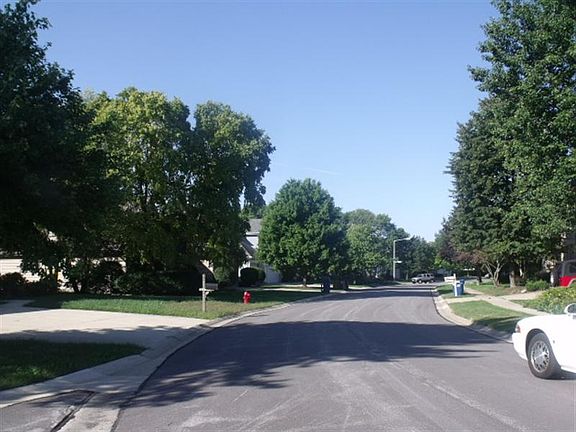 3rd image of 6175 Tyrnbury Dr