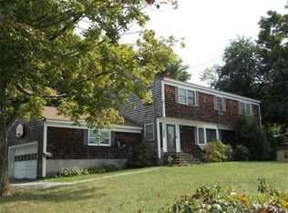 909 Main St, Leominster, MA 01453