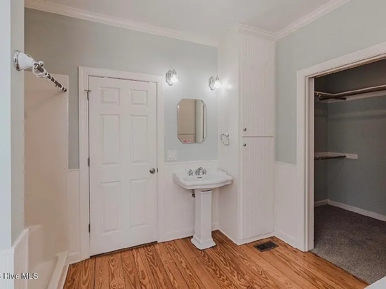 801 Sawmill Landing Rd — Photo 29
