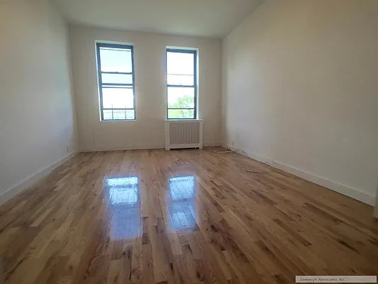 Rented by Sovereign Associates | media 2