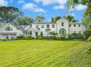 34 Sturges Commons, Westport, CT 06880
