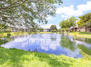 2930 Forest Hills Blvd, Pompano Beach, FL 33065