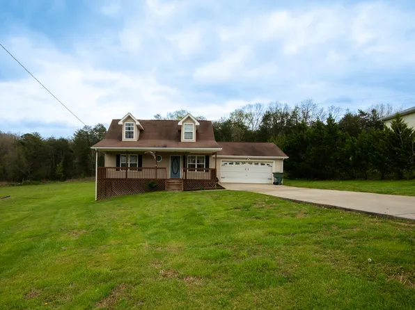 423 Bernice Dr, Trenton, GA 30752