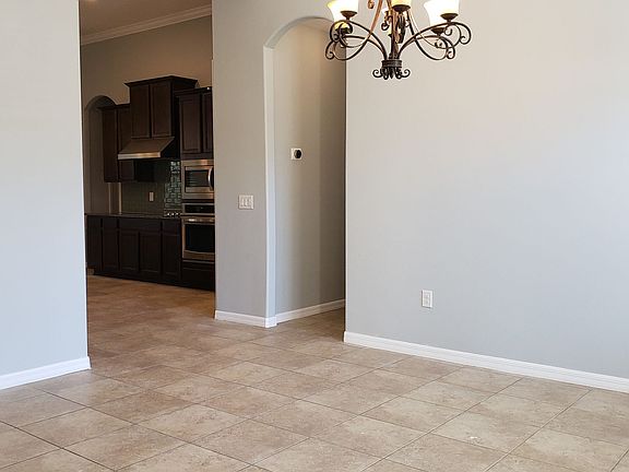 3rd image of 13035 Sunshine Cir